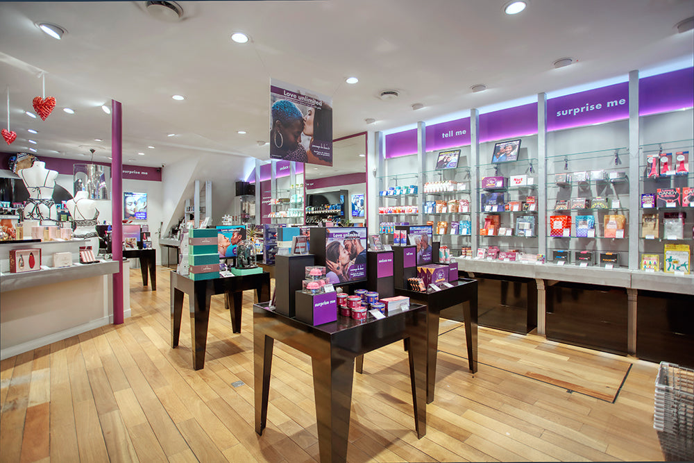 Paris Saint-Lazare - Lovestore rue St-Lazare